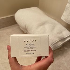 monat eye smooth cream